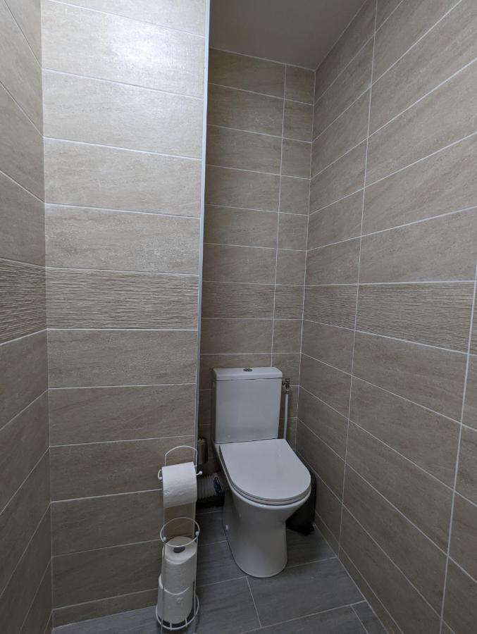 Appart Tout Confort Tres Proche Rer A Torcy  Bagian luar foto